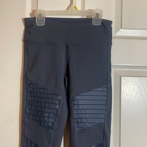 ALO Yoga Moto leggings🧘‍♀️